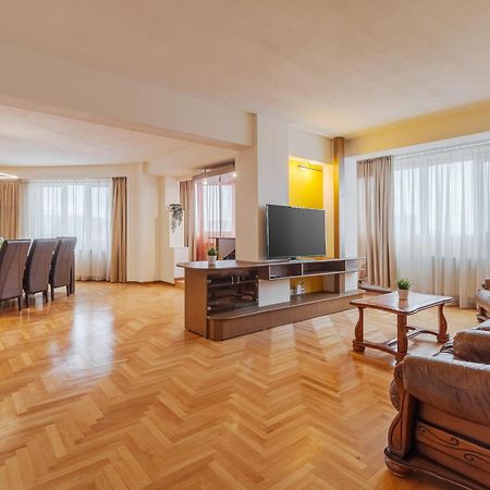 Ferienwohnung Scala Flat Oradea Exterior foto