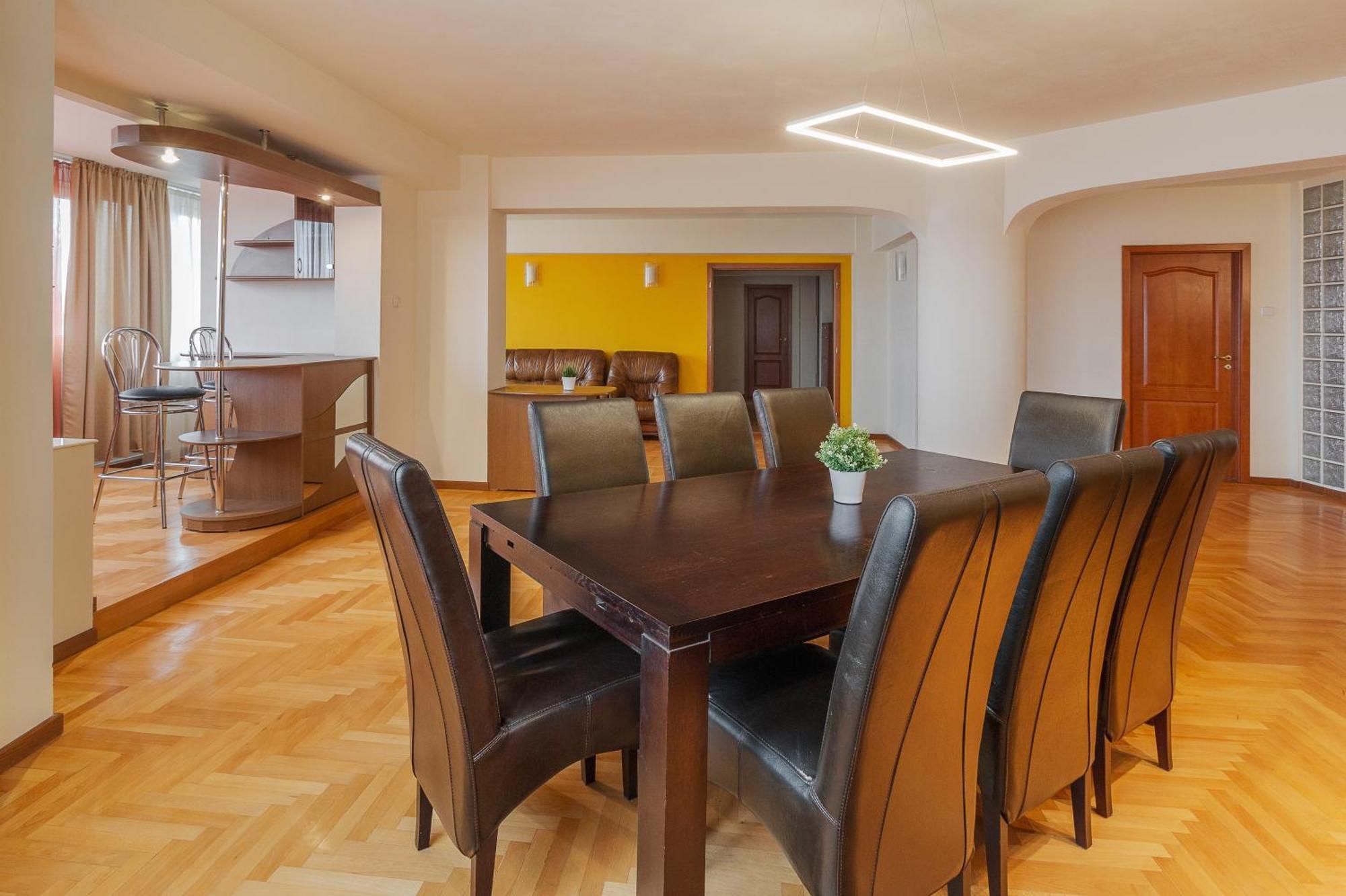 Ferienwohnung Scala Flat Oradea Exterior foto